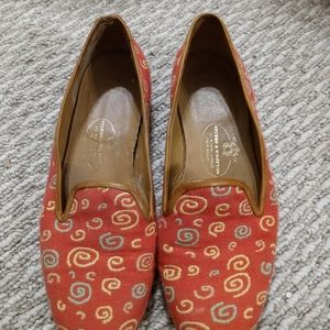 Stubbs and Wootton womens swirl loafers sz 6.5